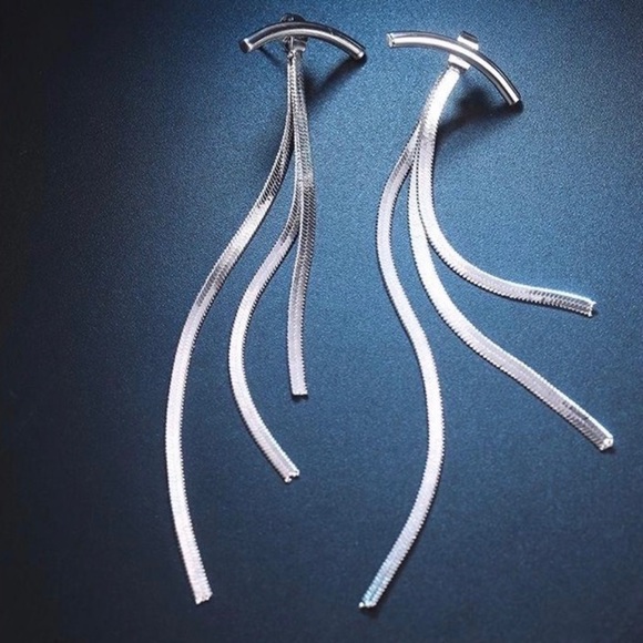 *¥*NEW Silver Bar Long Thread Tassel Earrings - Picture 3 of 4